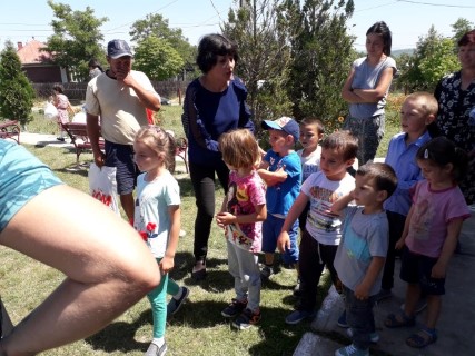 o parte din beneficiari  (Mobile).jpg