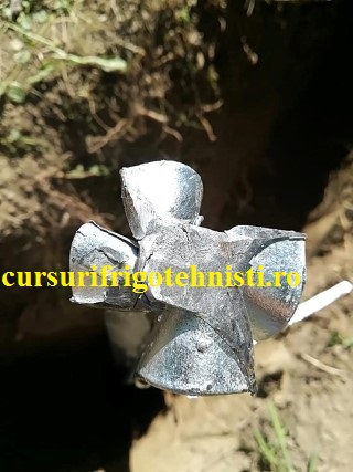 electrod de impamantare distrus.jpg