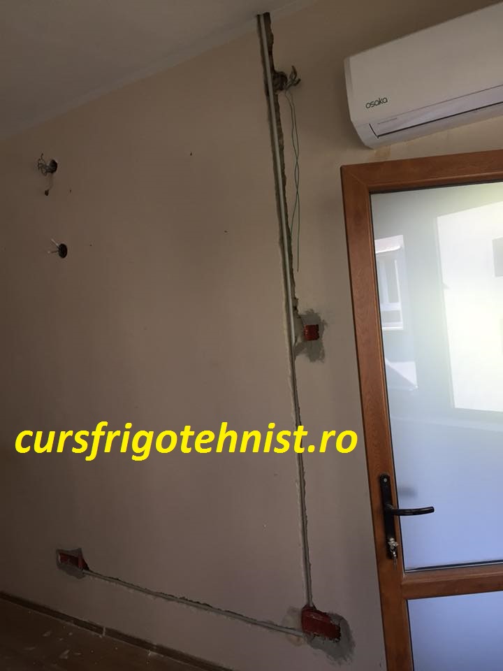 tuburi de protectie diferite circuit lumina si priya .jpg