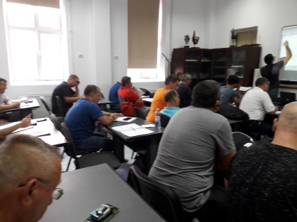 curs electrician calculam releul de suprasarcina .jpg