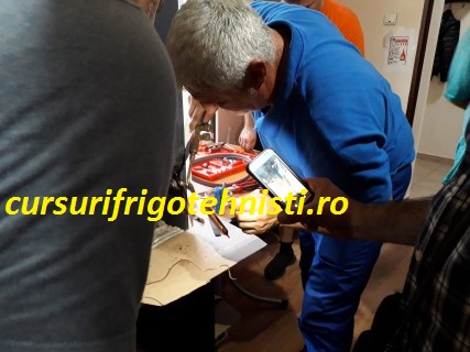 reparatie frigider freon inflamabil .jpg