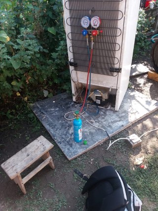 Frigider cu R134A (Mobile).jpg