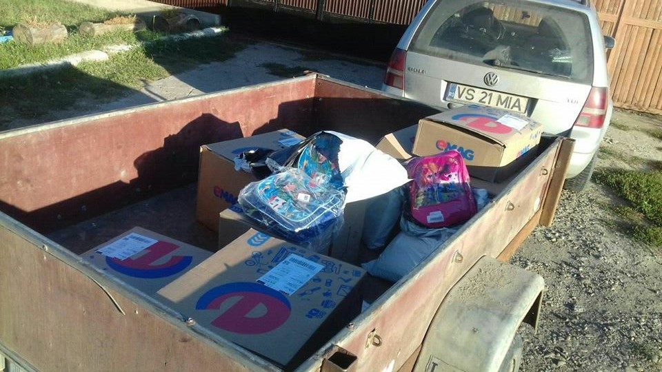 Ghioydane pentru copii din Bogdamesti.jpg