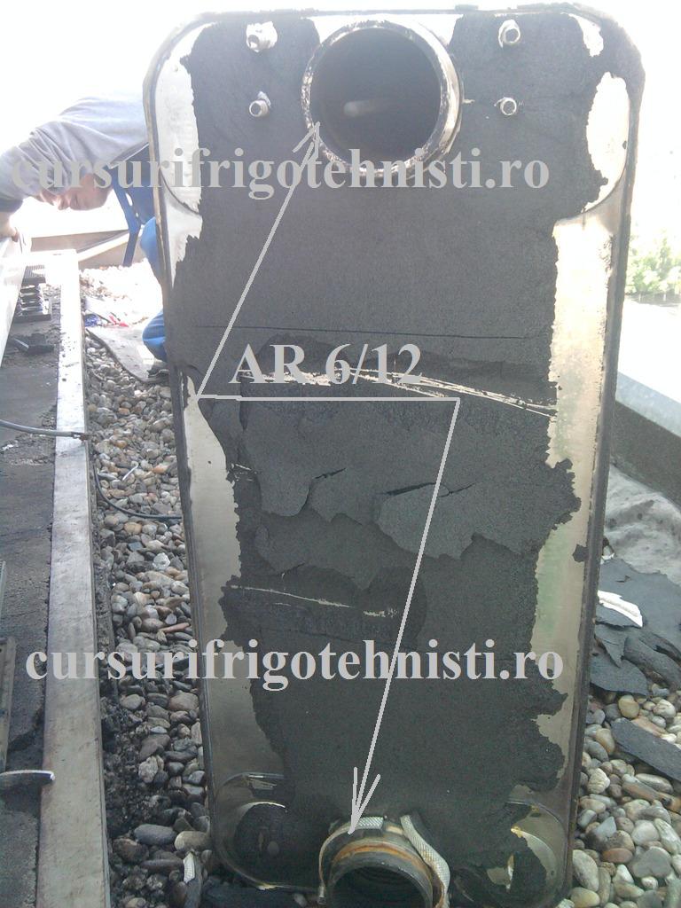 vaporizator de chiler in placi brazate iesire pe 2 toli jumatate.jpg