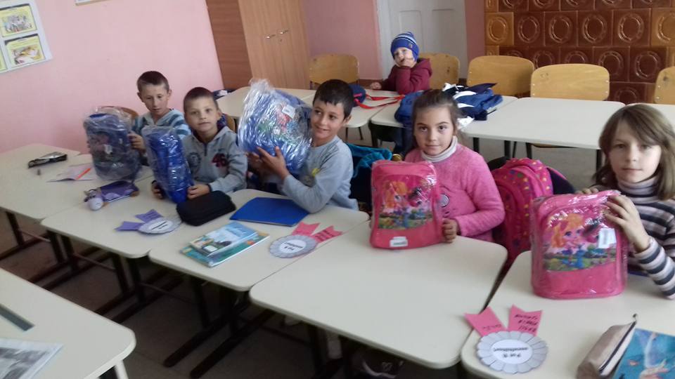 Copii au primit ghioydane si rechiyite 8.jpg