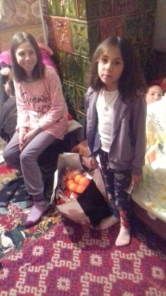 Diana a primit dulciuri.jpg