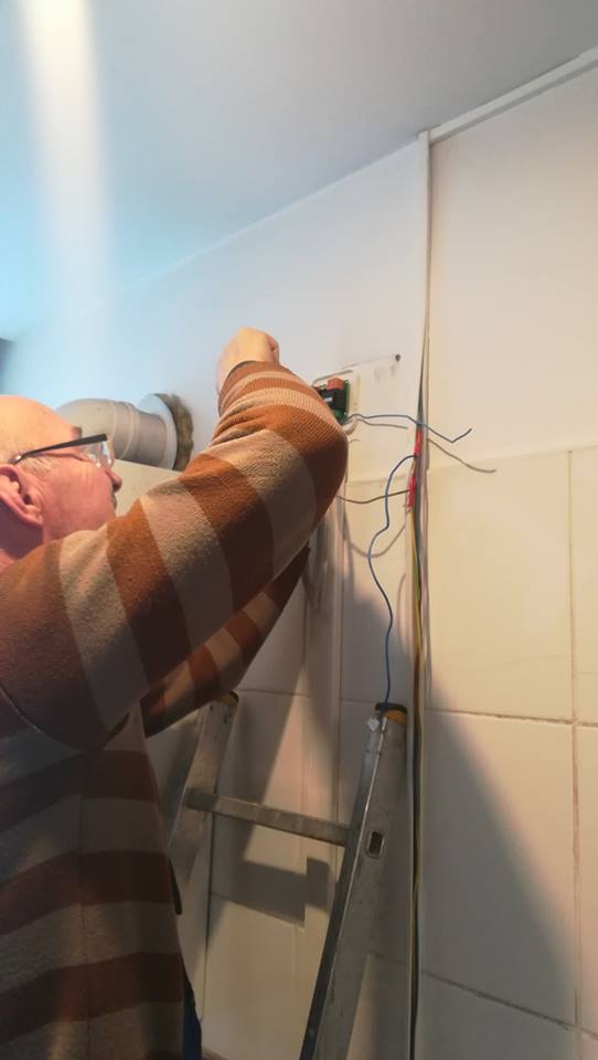 electricin parat circuit de priza.jpg