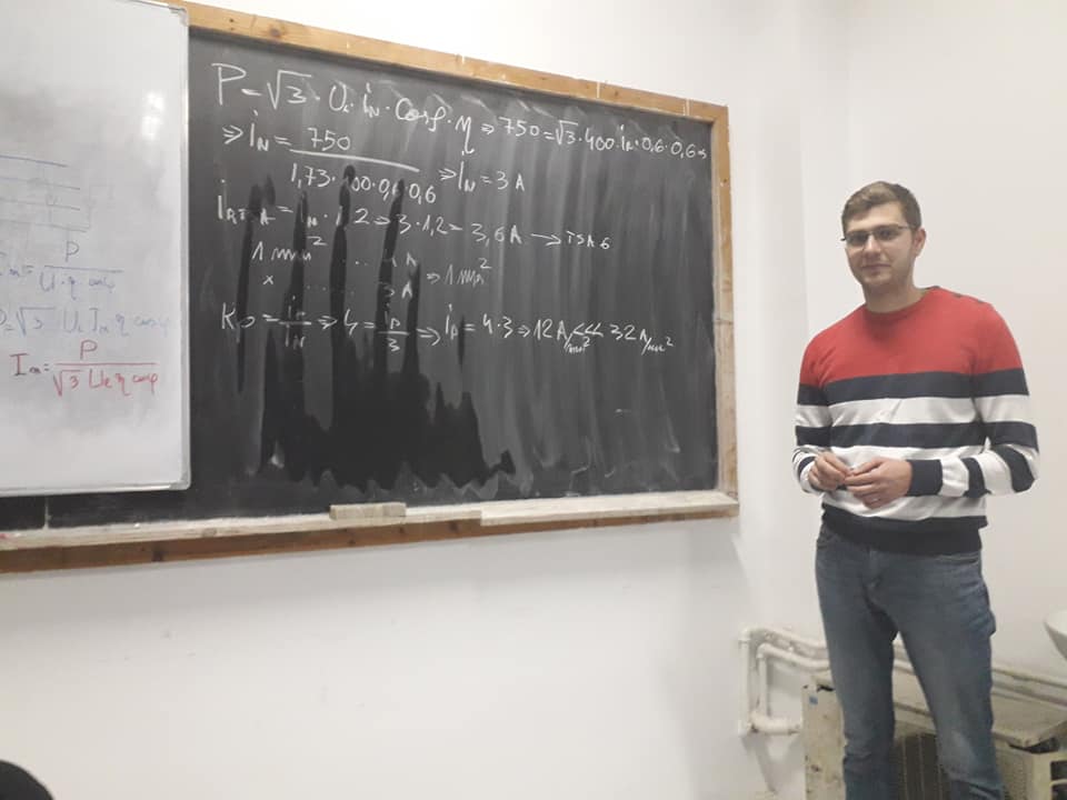 coloane trifayate.jpg