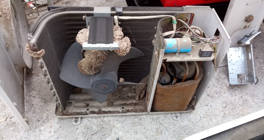 unitatea externa 12000btu ventilator axial (Small).jpg