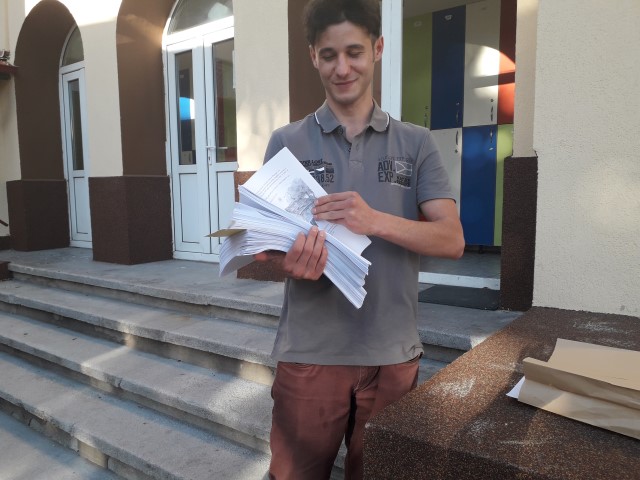 testari 1000 de pagini ,prima pagina un sistem fotovoltaic off grid U=24V  P=2000W.jpg