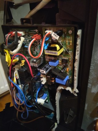 placa electronica aer conditionat .jpg