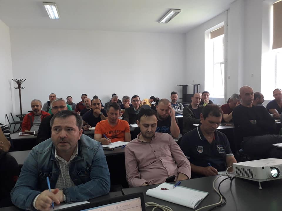 testare electricieni circuit de iluminat.jpg