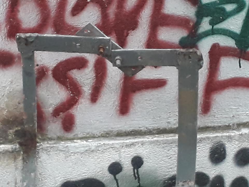 Asa arata iesirea din postul trafo PEN.jpg