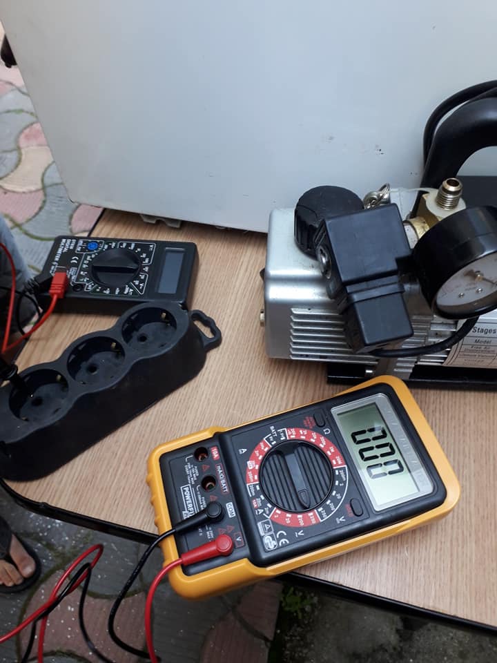 Masuram curentul alternativ .jpg