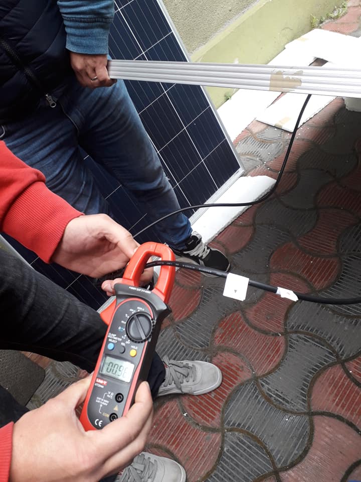 Practica electricieni 1.jpg