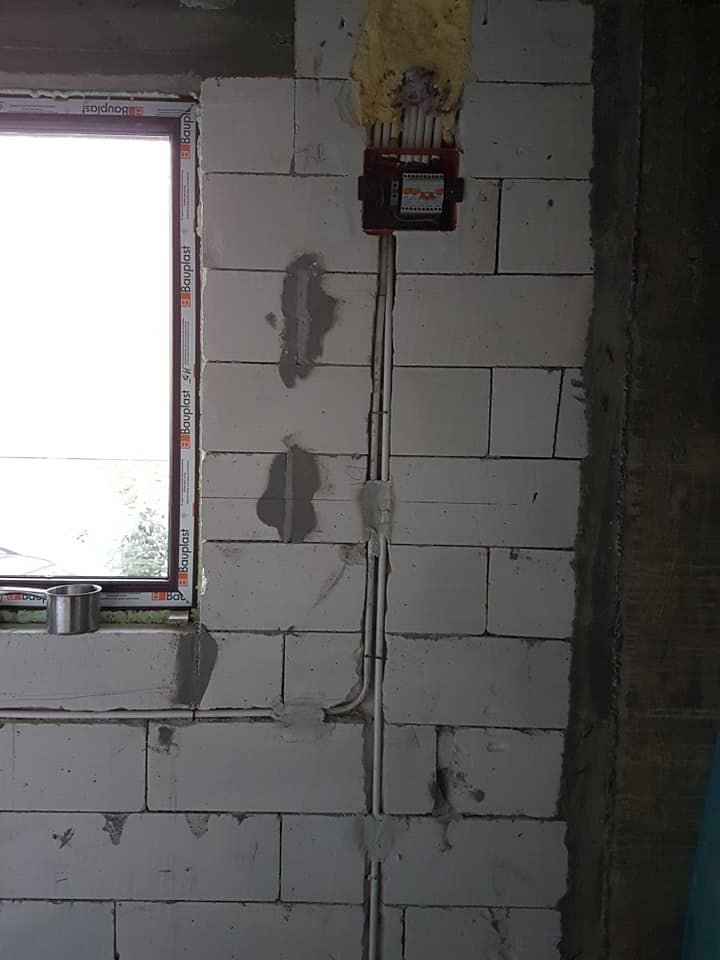 tablou disjunctoare.jpg