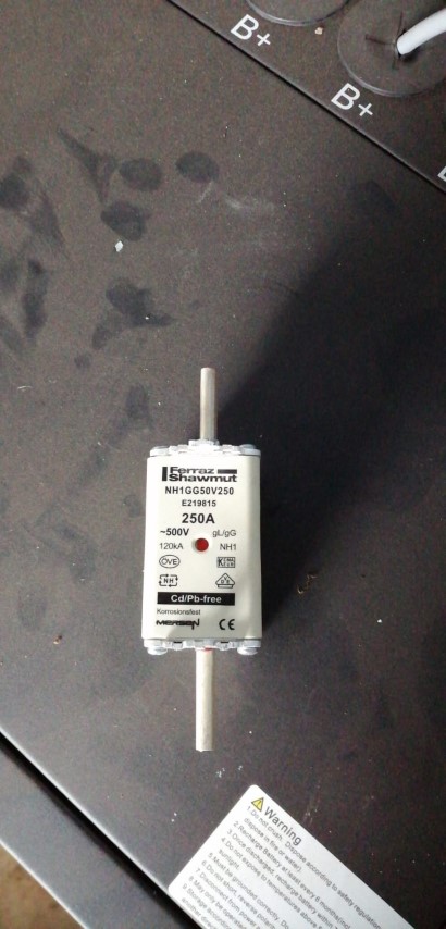 fuyibil I=250A (Small).jpg