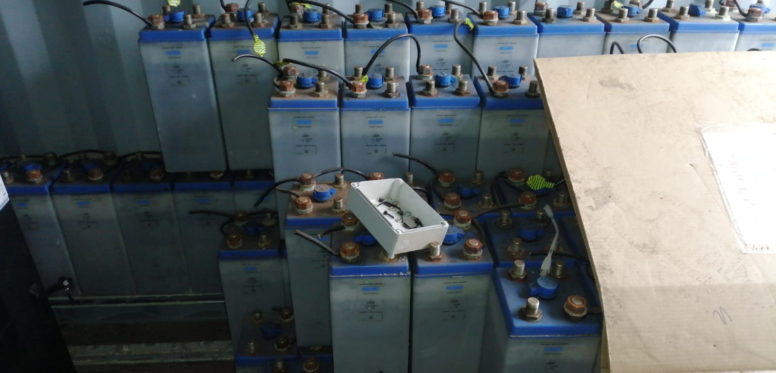 sistem fotovoltaic sala acumulatorilor .jpg