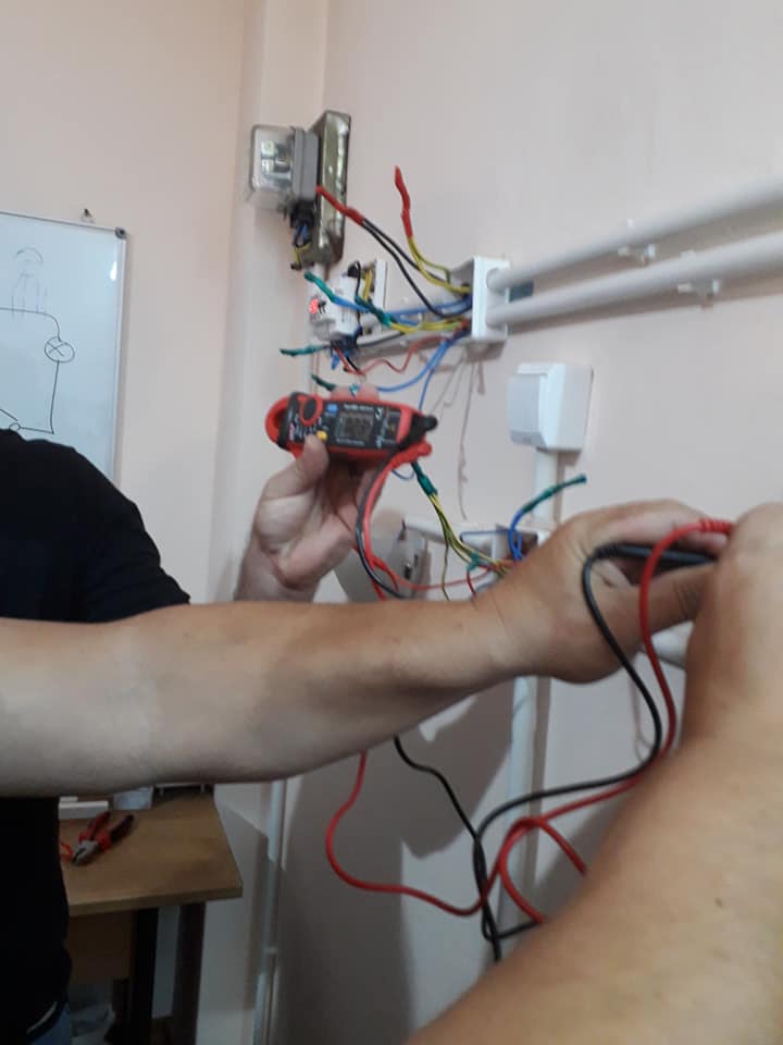 masuratori electrice curent alternativ monofazat U=230V.jpg