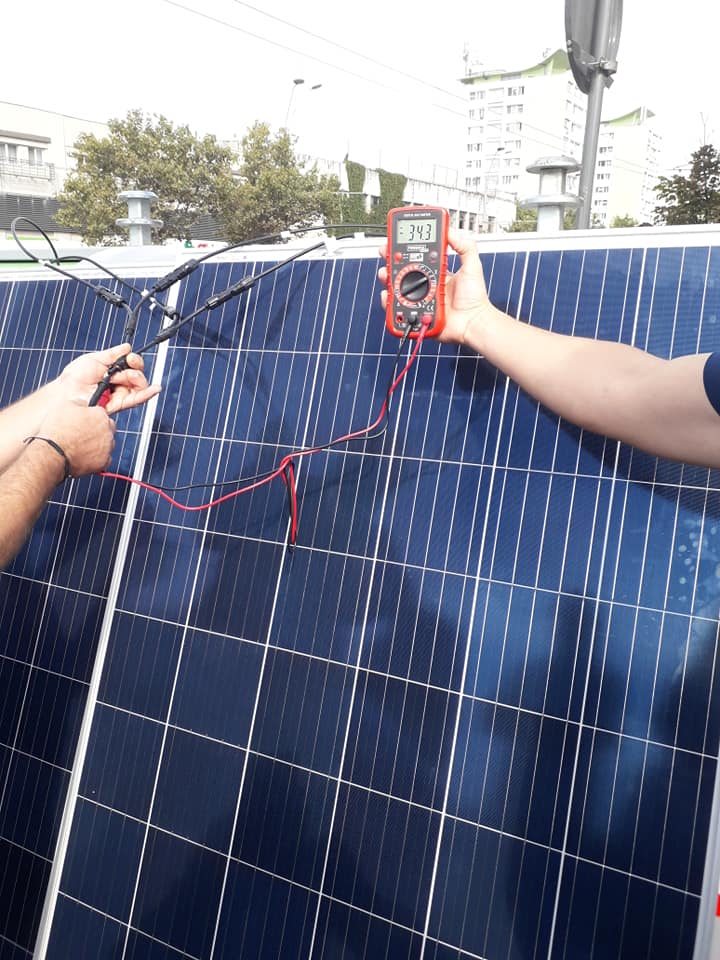 panouri fotovoltaice practica gr 12 instalatori sisteme fotovoltaice.jpg