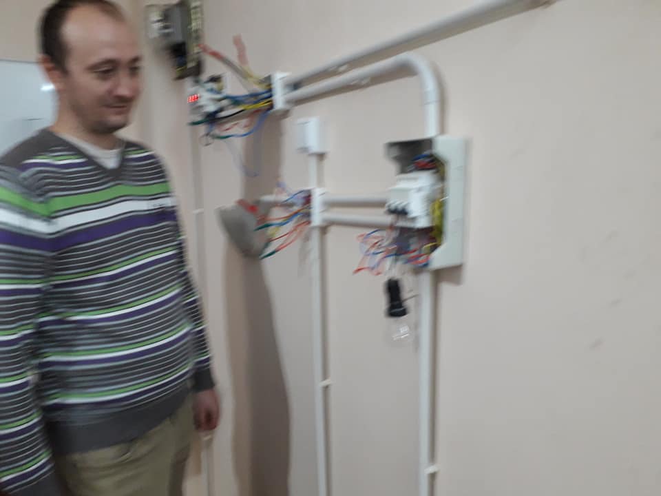 Am rezolvat toate defectiunile pe circuitele de iluminat .jpg