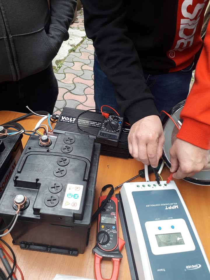 Am montat inverterul sinusoida pura U=230V P=1000W.jpg