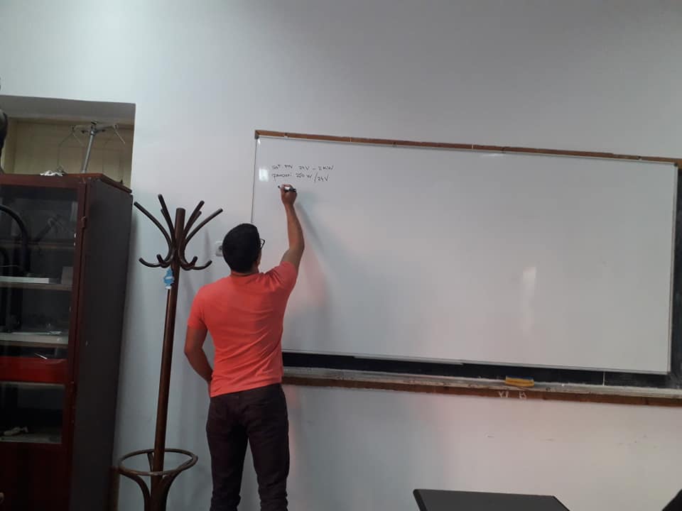 Dan calculeaza un sistem fotovoltaic P=2000W.jpg