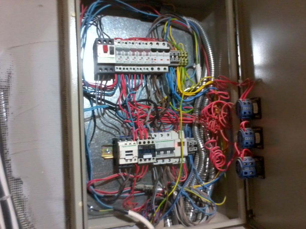 tablou electric trifazat .jpg