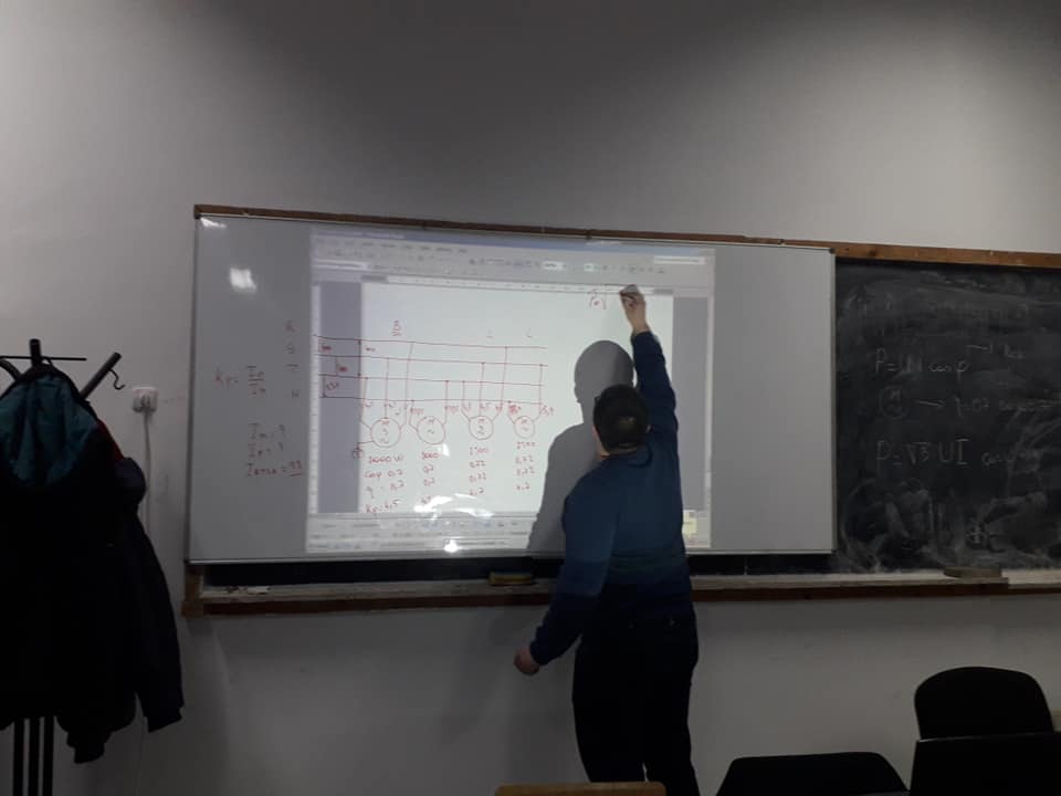 coloana trifazata alimentare motor trifayzat.jpg