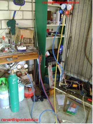 azot pentru proba presiune (Mobile).jpg