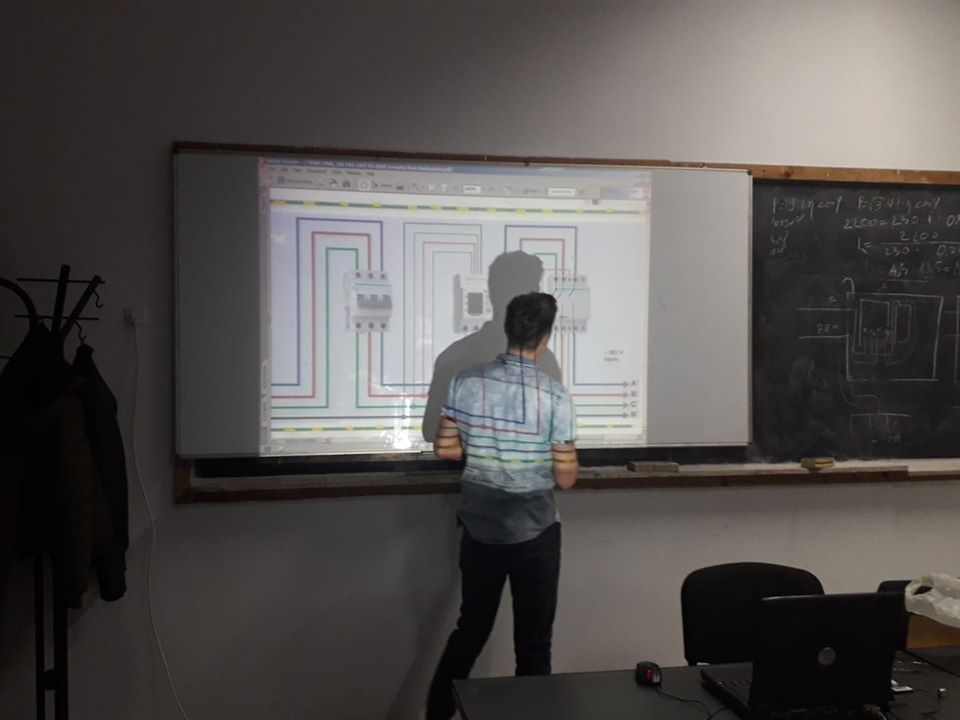 Protectie la supratensiune.jpg