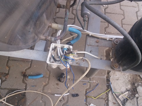 Legaturi electrice racitor de lapte .jpg