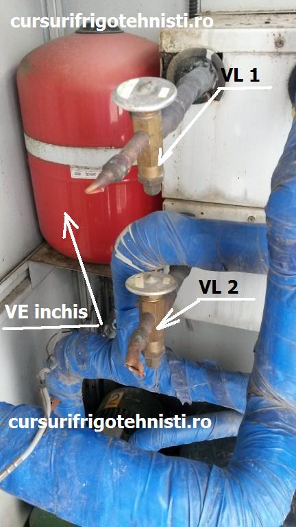 chiller vandalizat .. ..JPG