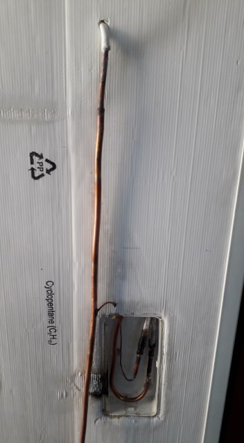 IESIREA DIN PLACA FREON R600A.jpg