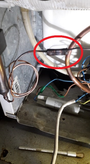 PRELUNGIT CAPILAR CU CELEBRUL BUYUNAR .jpg