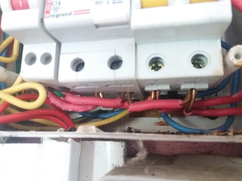 tablou electric legaturi electrice.jpg