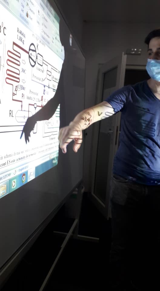 Bogdan explica functionarea la o masina frigorifica in  pump down cu solenoid.jpg