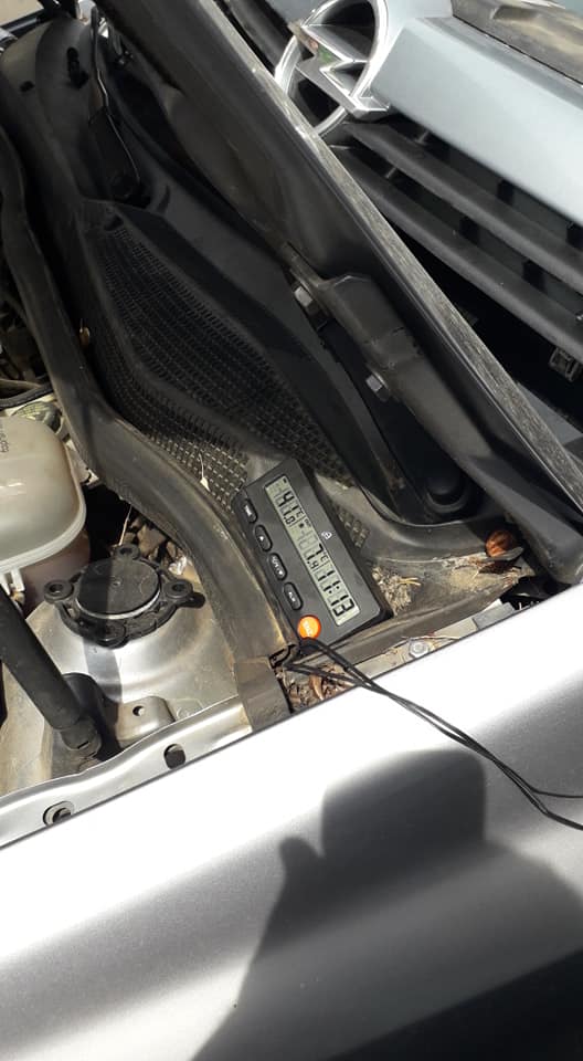 ac auto freon R134A termometru pe refulare .jpg