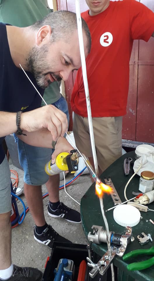 Am facut suduri cu aluminiu la vaporizator .jpg