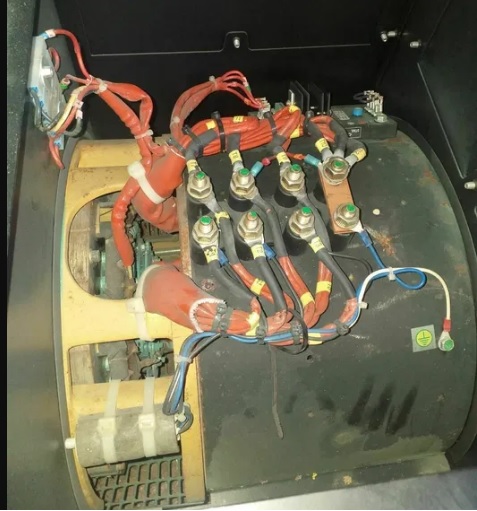 GENERATOR CURENT p=50KW U=400V LEGATURI ELECTRICE .jpg