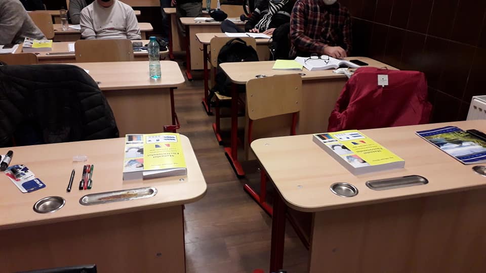 manualul electricianului last edition.jpg