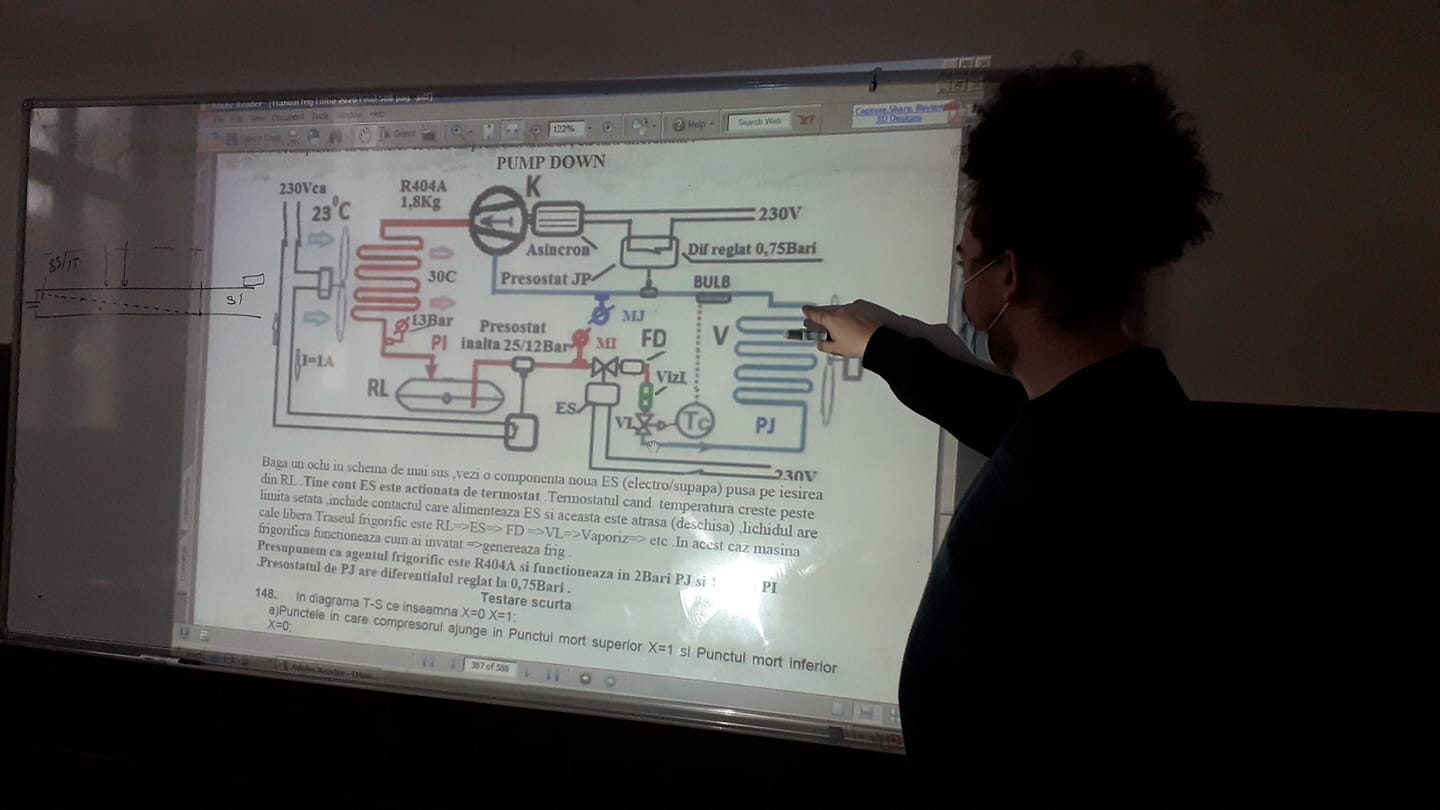 masina frigorifica functionand in pump down.jpg