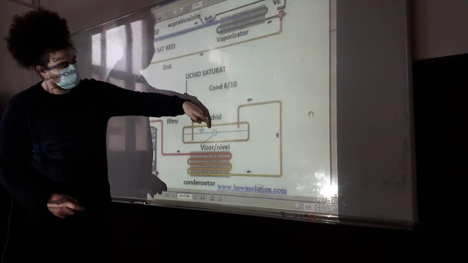 MASINA FRIGORIFICA CU SIV SRL.jpg