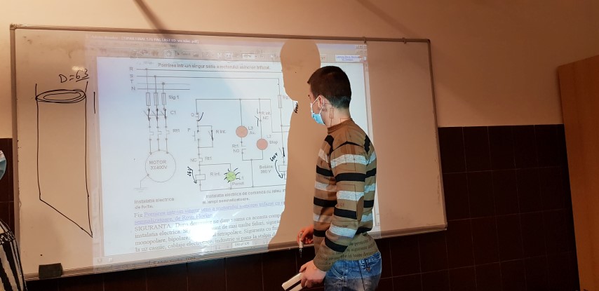 137256931_391434515249937_2262348159659168537_n (Small).jpg