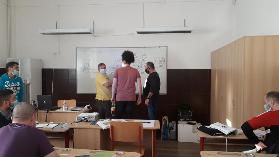 FRIG GR 18 MANOMETRU AMONIAC 1.jpg