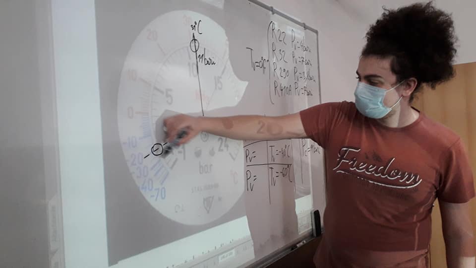 FRIG GR 18 MANOMETRU AMONIAC 2.jpg