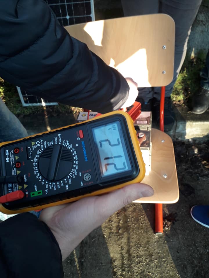 Voc=tensiunea in circuit deschis.jpg