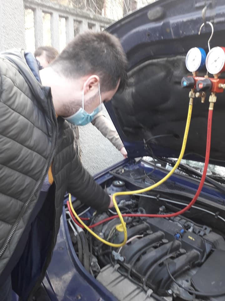 presiunea joasa freon R134A.jpg