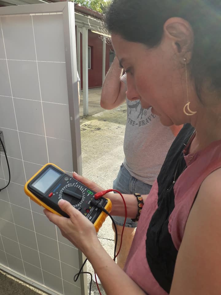 sisteme fotovoltaice masuratori electrice.jpg