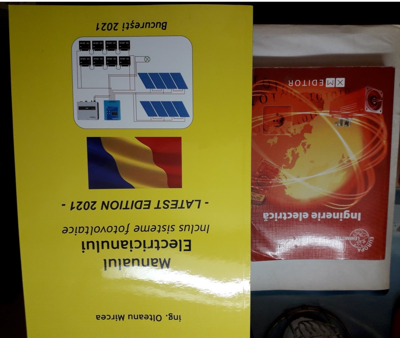 manualul electricianului.jpg